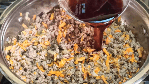 Red wine adds flavor and taste to your sauce