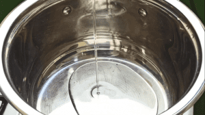 Place a pan, saucepan, instant pot, or crockpot on the heat