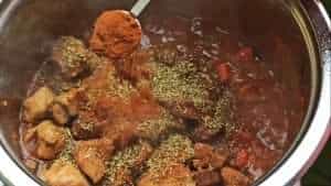 Add jambalaya seasonings